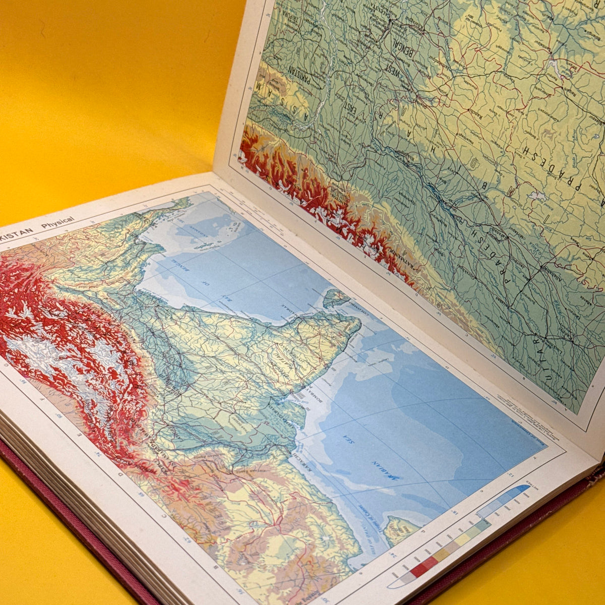 The Jacaranda Atlas for New Zealand by Jacaranda Press (1971)