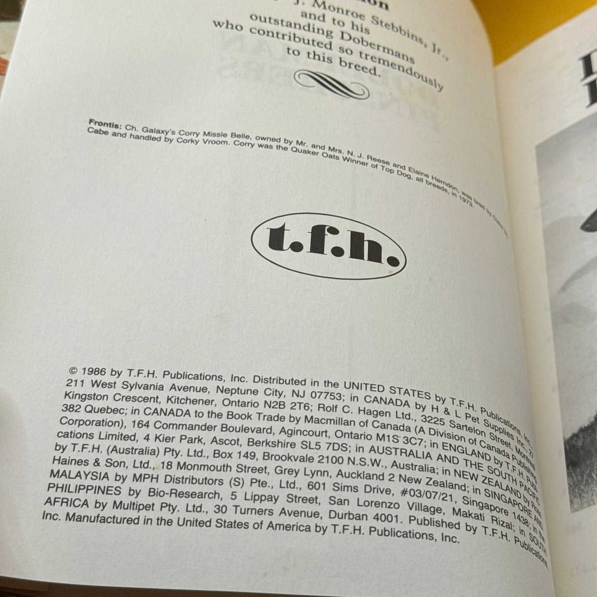 The World of Doberman Pinschers by Anna Katherine Nicholas (1986)
