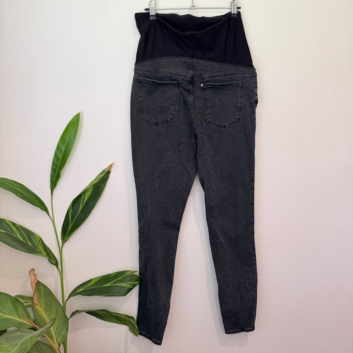 Brand Unknown Maternity Skinny Jeans Size L