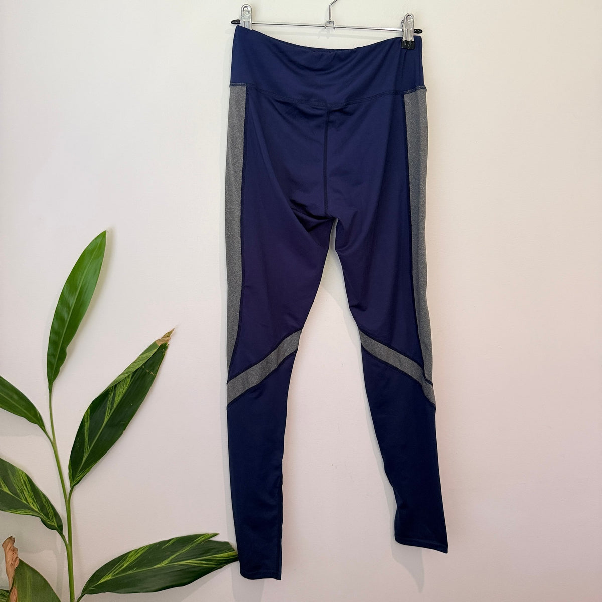 Disko Sport Yoga Leggings Size M