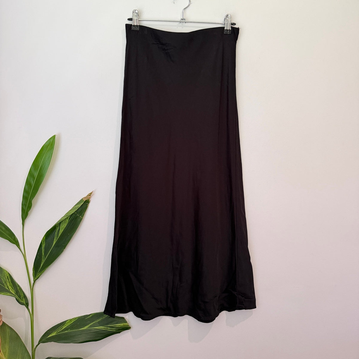 Max Midi Slip Skirt Size 08