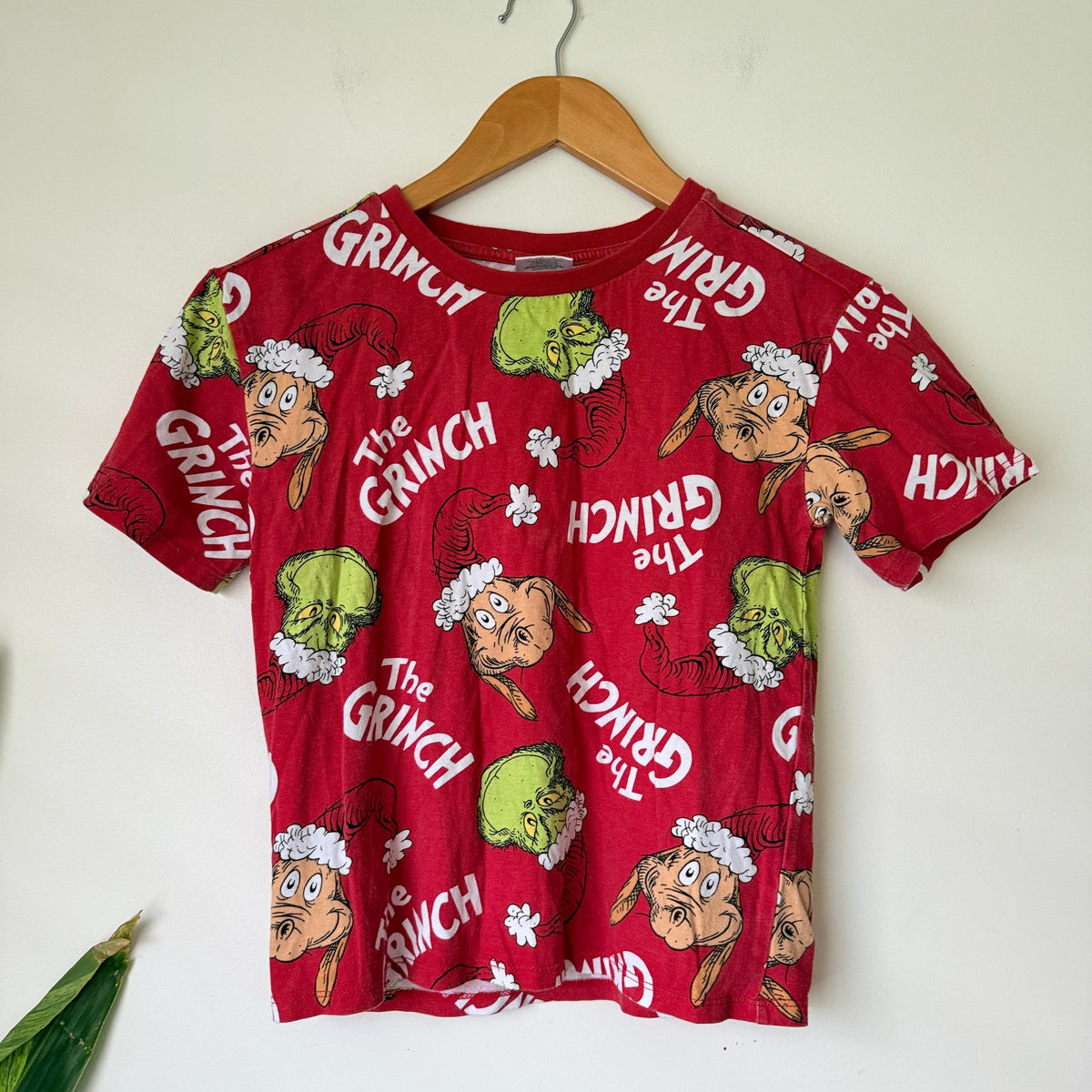 The Grinch All-over Print T-shirt Size 9