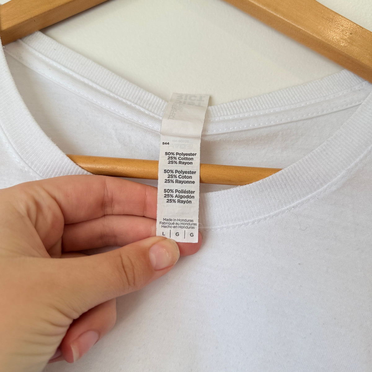 District Perfect Tri White Rogue Graphic Tee Size L