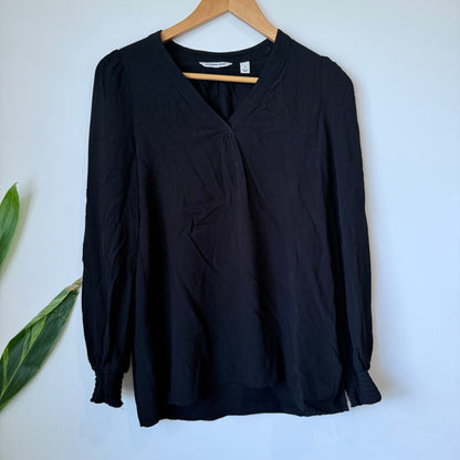 Country Road Black V-Neck Blouse Size 6