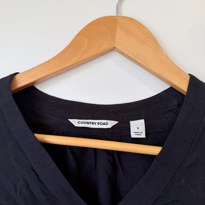 Country Road Black V-Neck Blouse Size 6