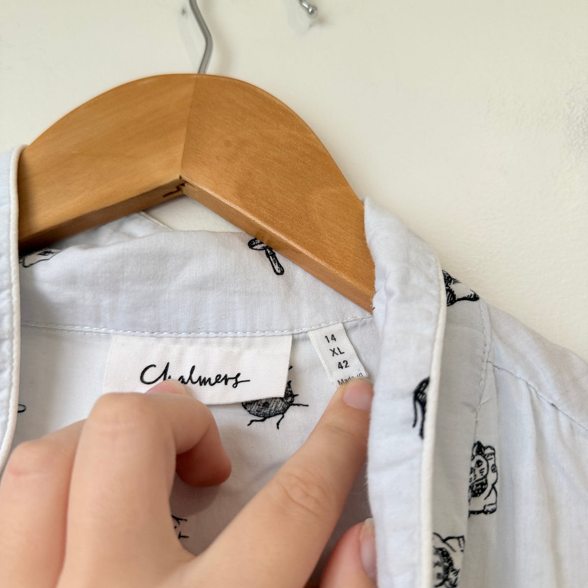 Chalmers White Novelty Print Pyjama Shirt Size 14 / XL