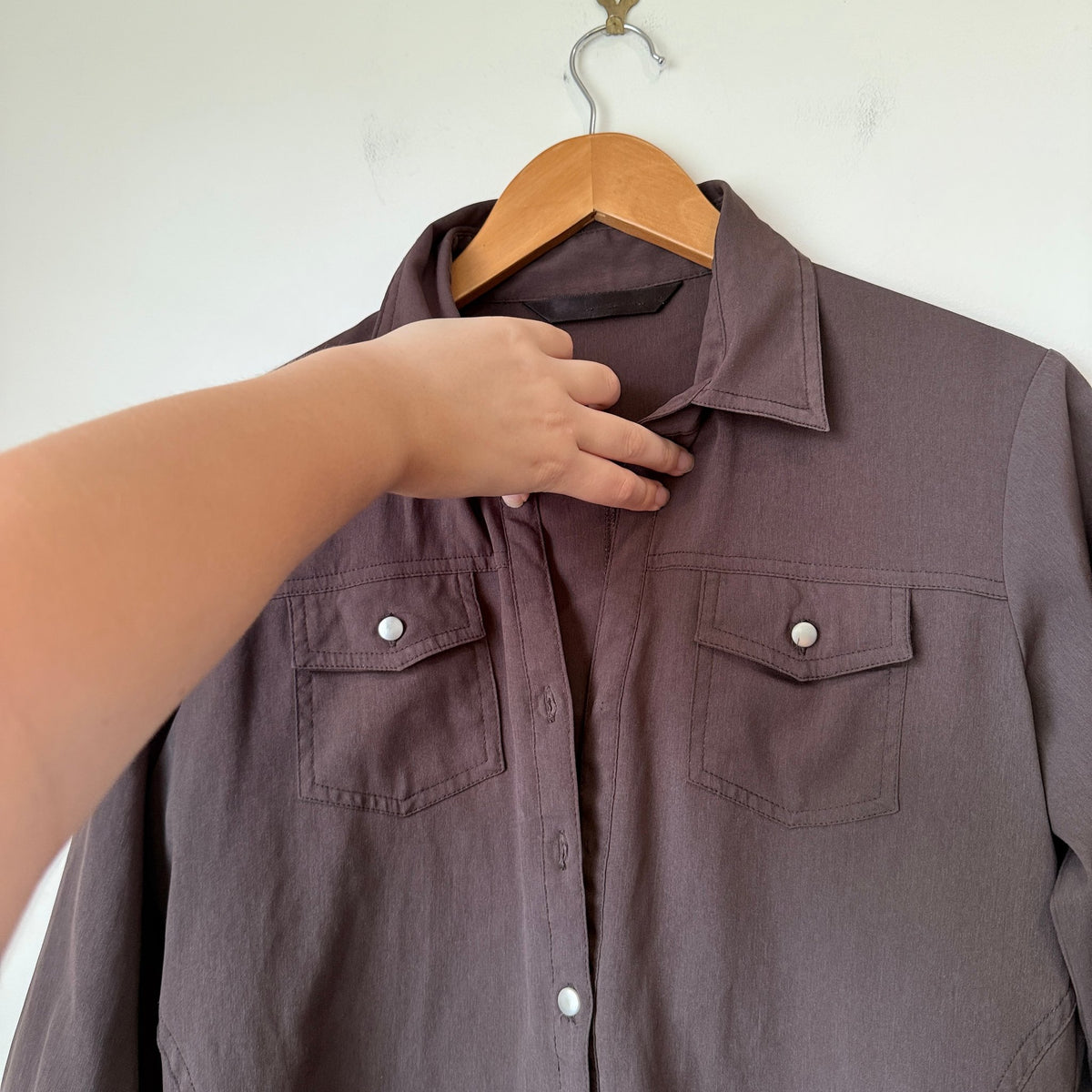 Ella J Black Label Size 12 Brown 3/4 Sleeve Snap Button Shirt