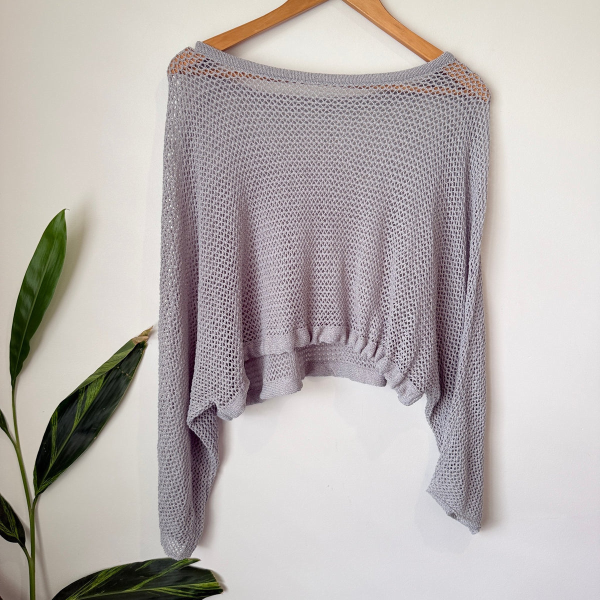 Taipei Today Grey Open Knit Batwing Crop Jumper - 64cm u/arm