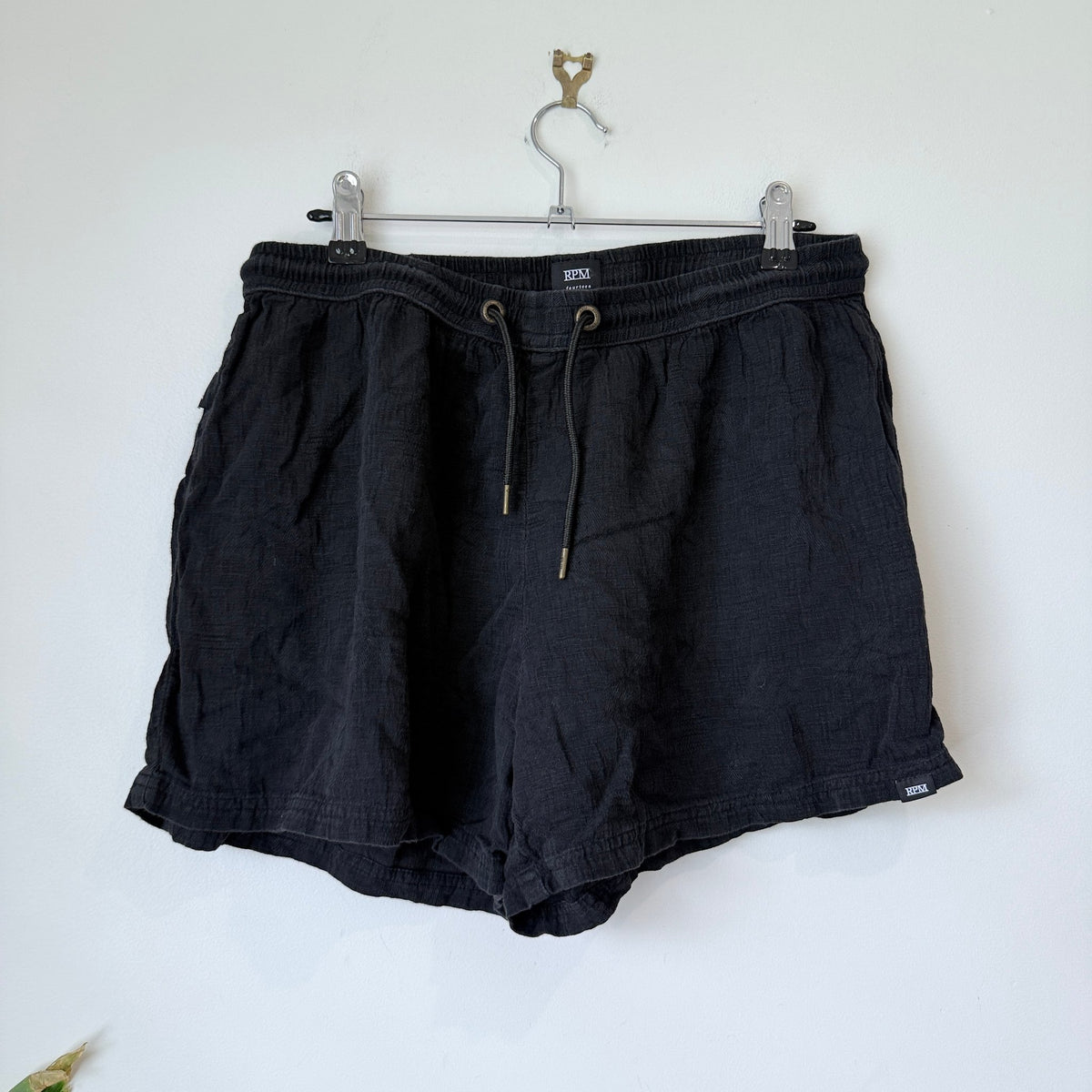 RPM Black Linen Blend Drawstring Shorts Size 14