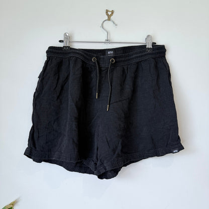 RPM Black Linen Blend Drawstring Shorts Size 14