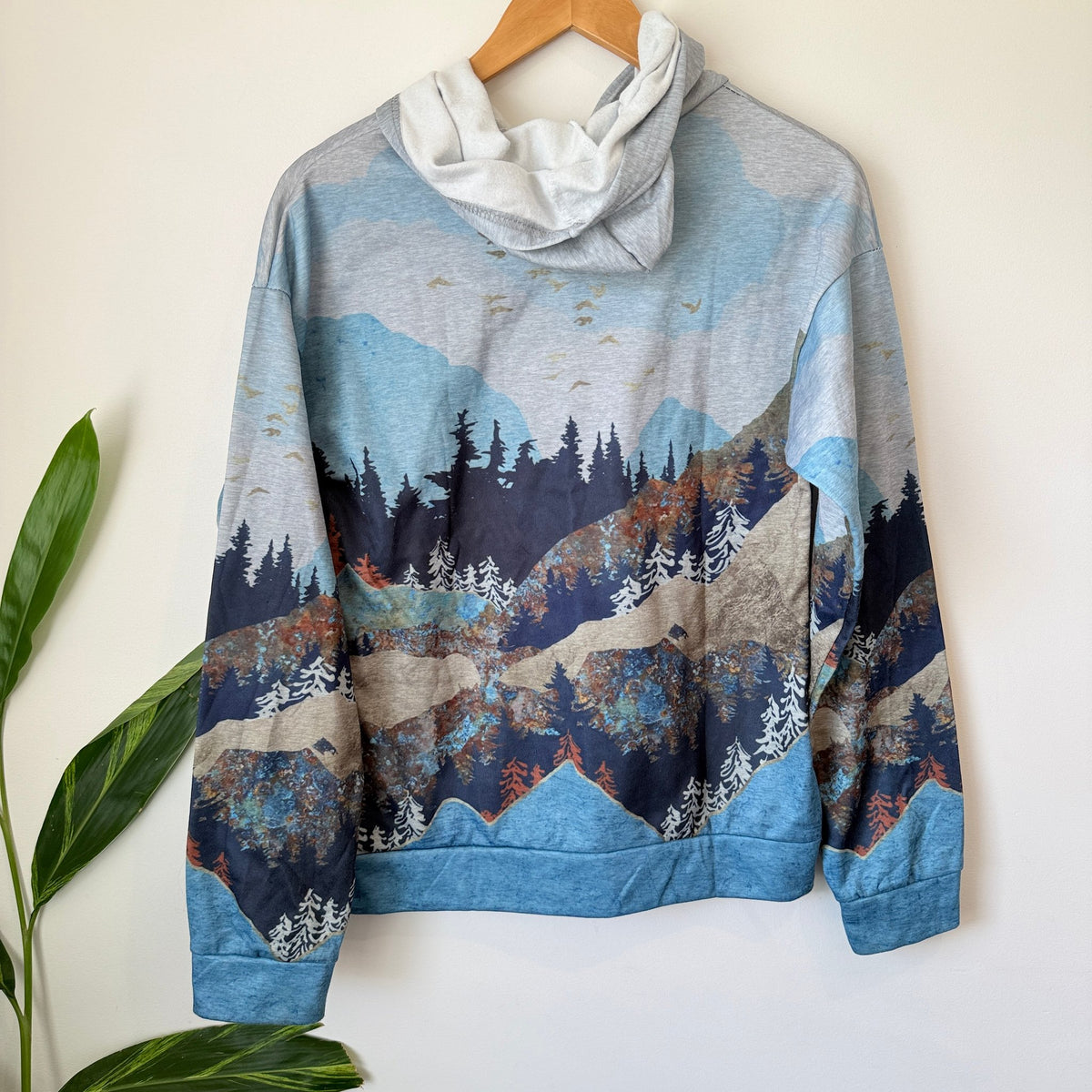 Blue Mountain Forest Landscape Print Hoodie Size S