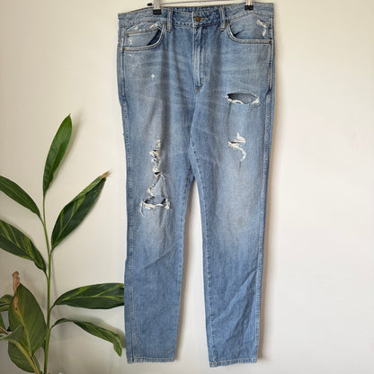 Rolla's Rosco Light Wash Distressed Tapered Slim Jeans Size 34