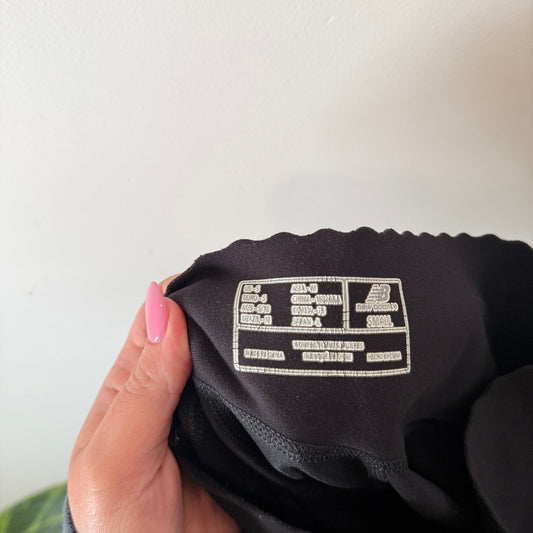 New Balance Black Cropped Leggings Size S