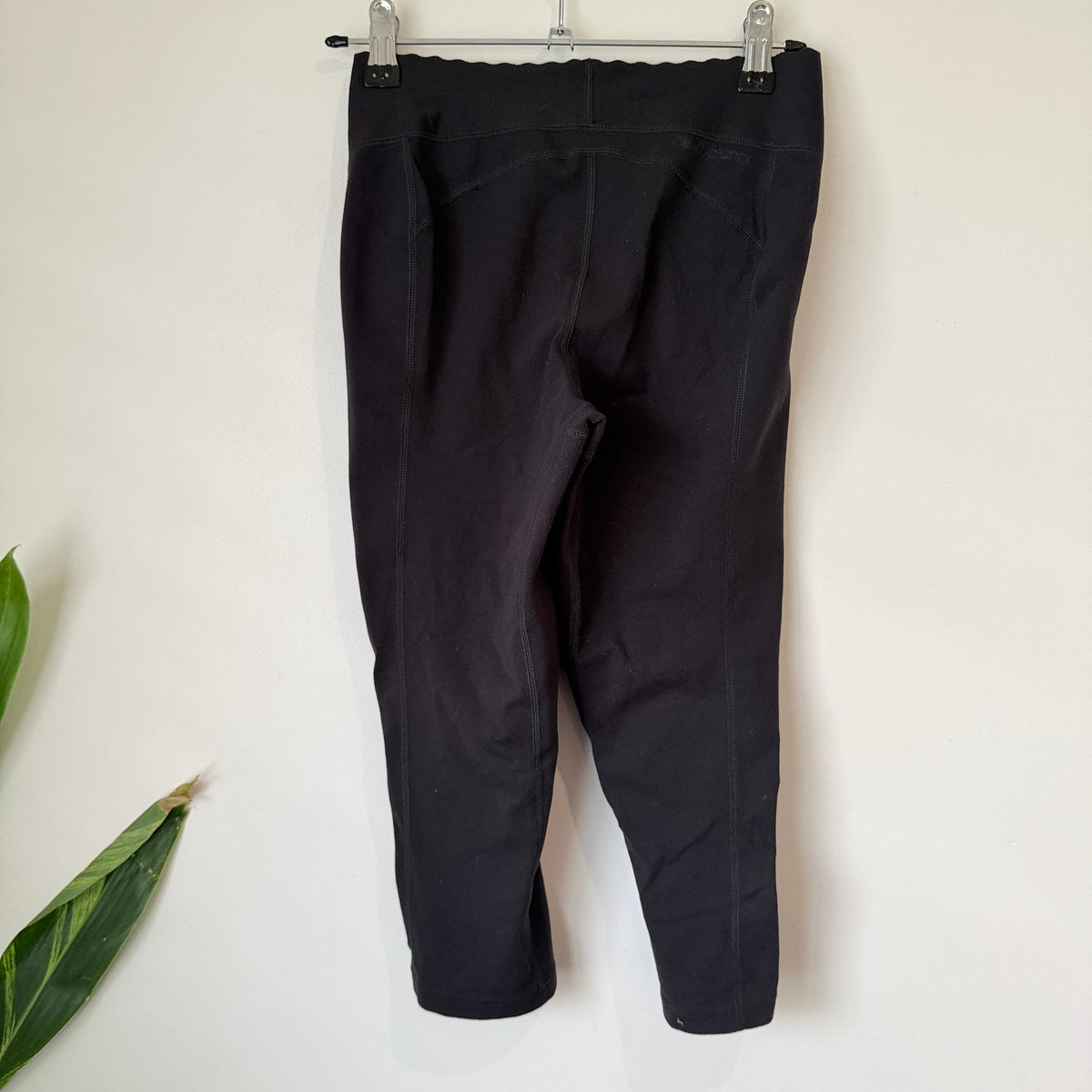 New Balance Black Cropped Leggings Size S
