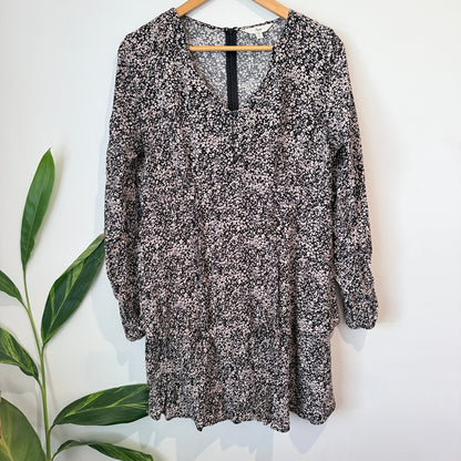Ripe Maternity Black & Blush Ditsy Floral Long Sleeve Dress Size M