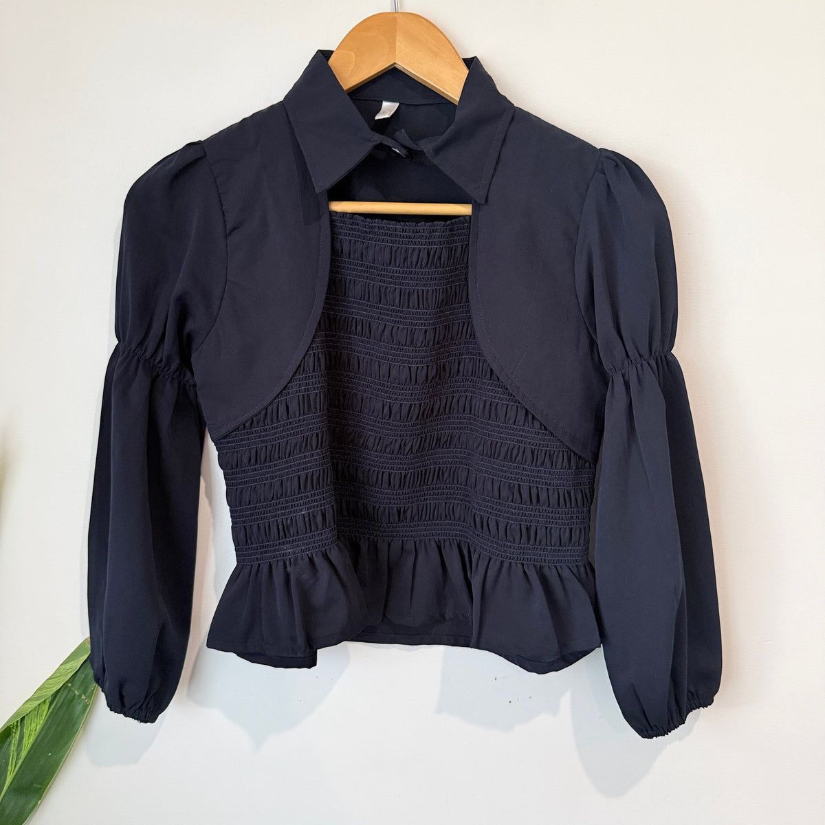 Navy Smocked Peplum Blouse with Collar and Puff Sleeves Size L / 44cm u/arm