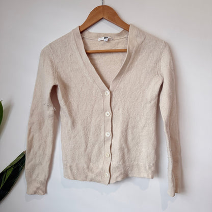 Uniqlo Cream Wool Alpaca Blend V-Neck Cardigan Size M (S fit)