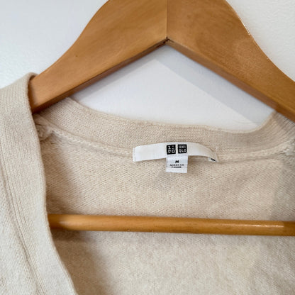 Uniqlo Cream Wool Alpaca Blend V-Neck Cardigan Size M (S fit)