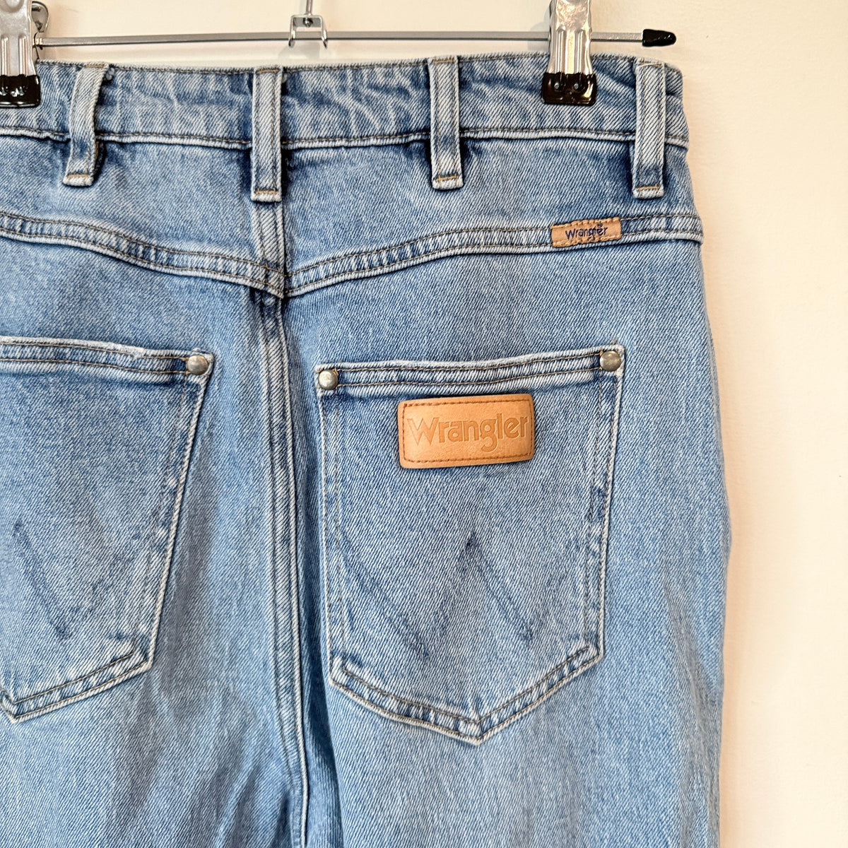 Wrangler Drew Light Wash High Rise Jeans Size 8