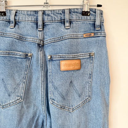 Wrangler Drew Light Wash High Rise Jeans Size 8