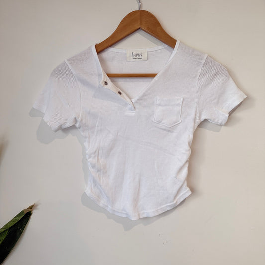 1 Percent Eleven White Ribbed Henley Crop Tee Size U/Arm to U/Arm 34cm