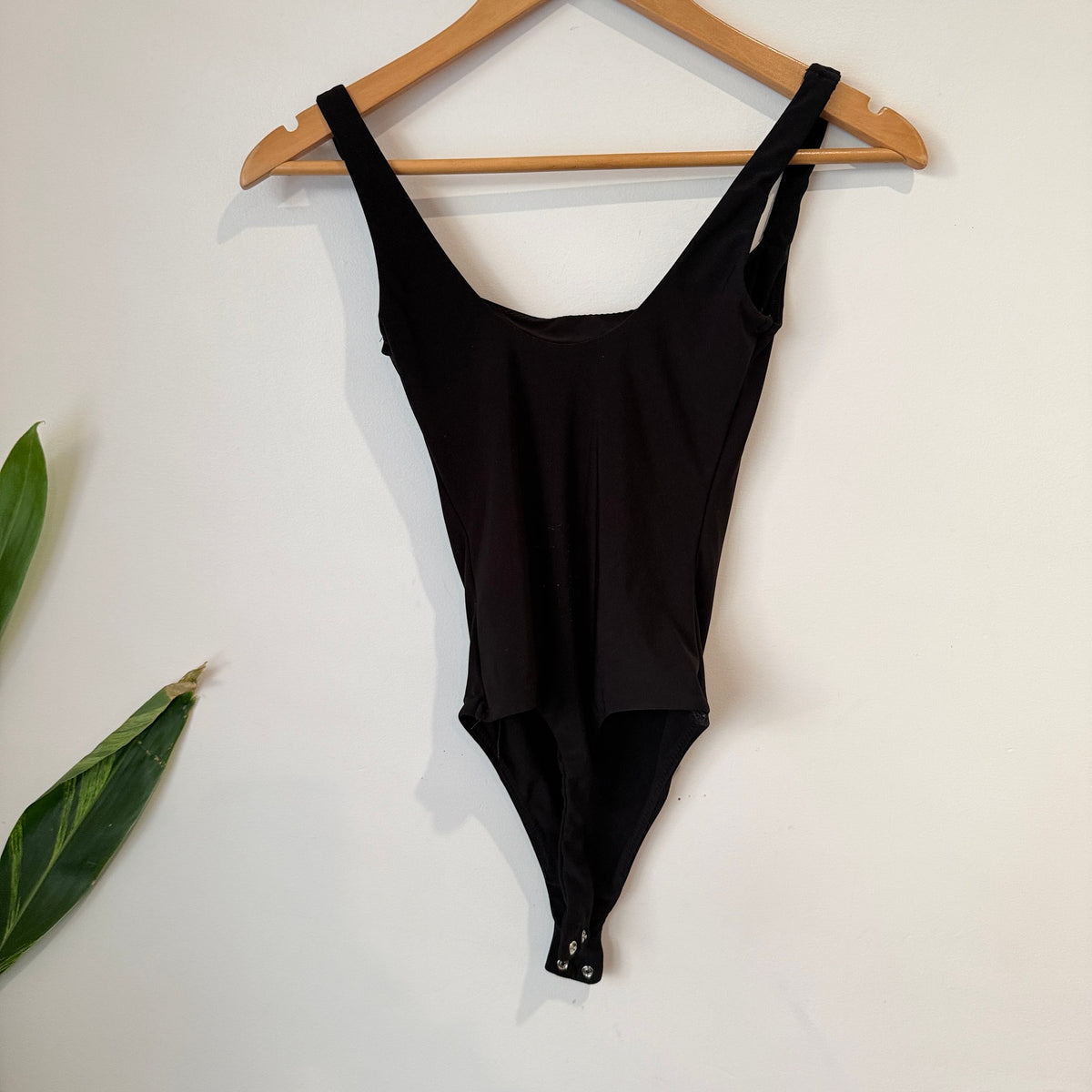 Glassons Black Scoop Neck Bodysuit Size XS