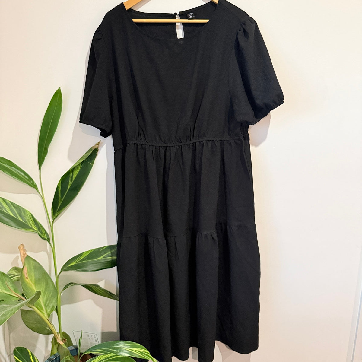 SHEIN Curve Black Tiered Midi Smock Dress Size 3XL