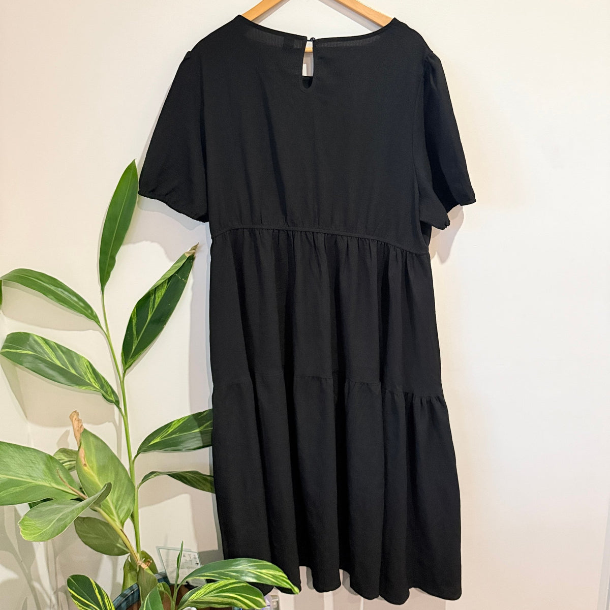SHEIN Curve Black Tiered Midi Smock Dress Size 3XL