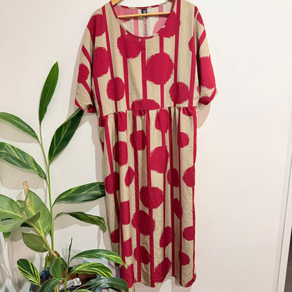 SHEIN Curve Red & Beige Abstract Spot Midi Smock Dress Size 4XL