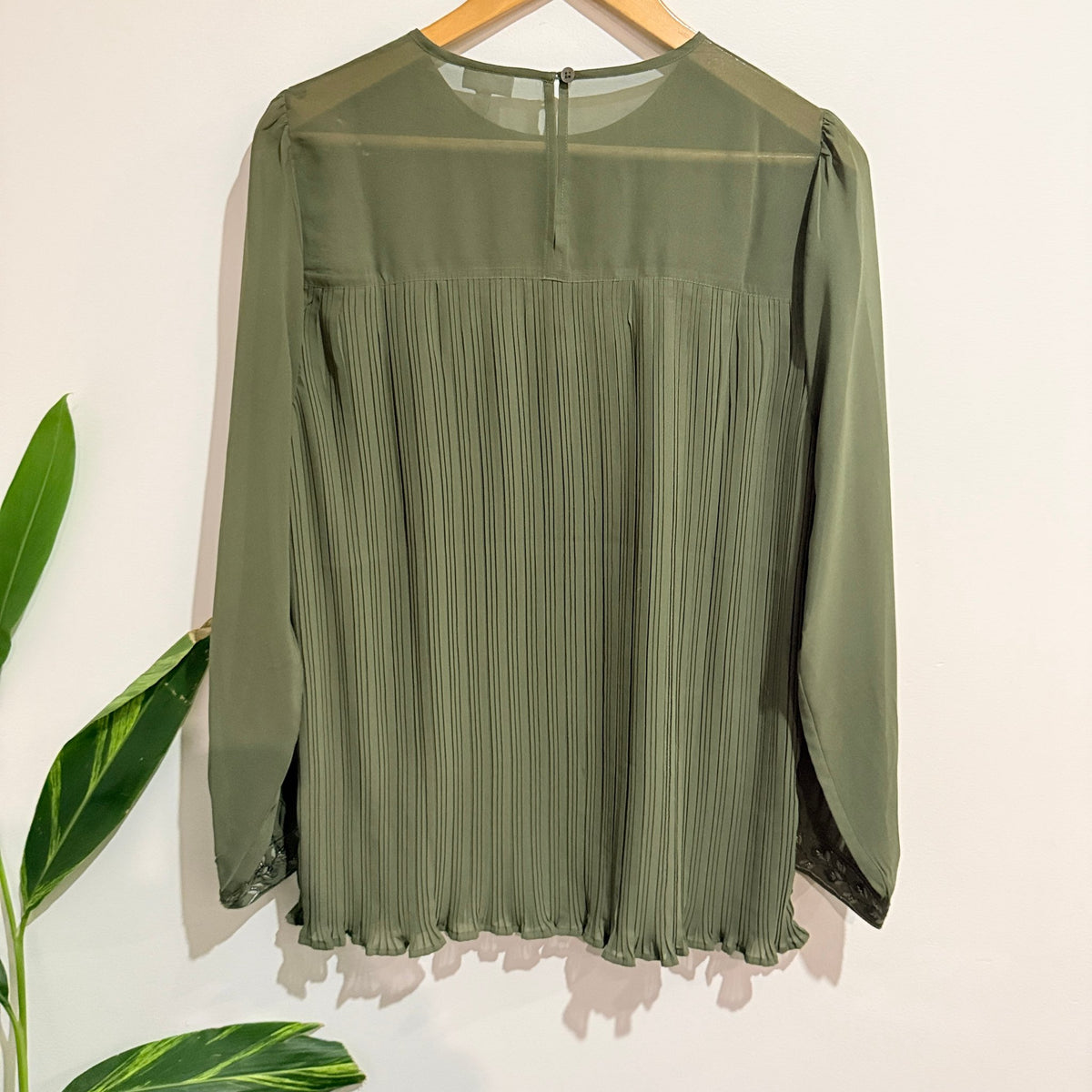 Together Olive Embroidered Yoke Pleated Blouse Size 42 (47cm u/arm)