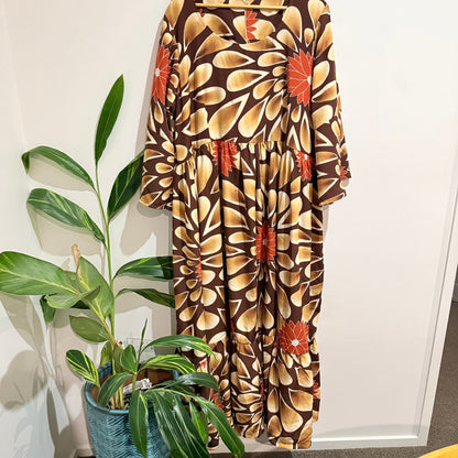Brown & Rust Retro Floral Bell Sleeve Tiered Maxi Dress - 66cm u/arm