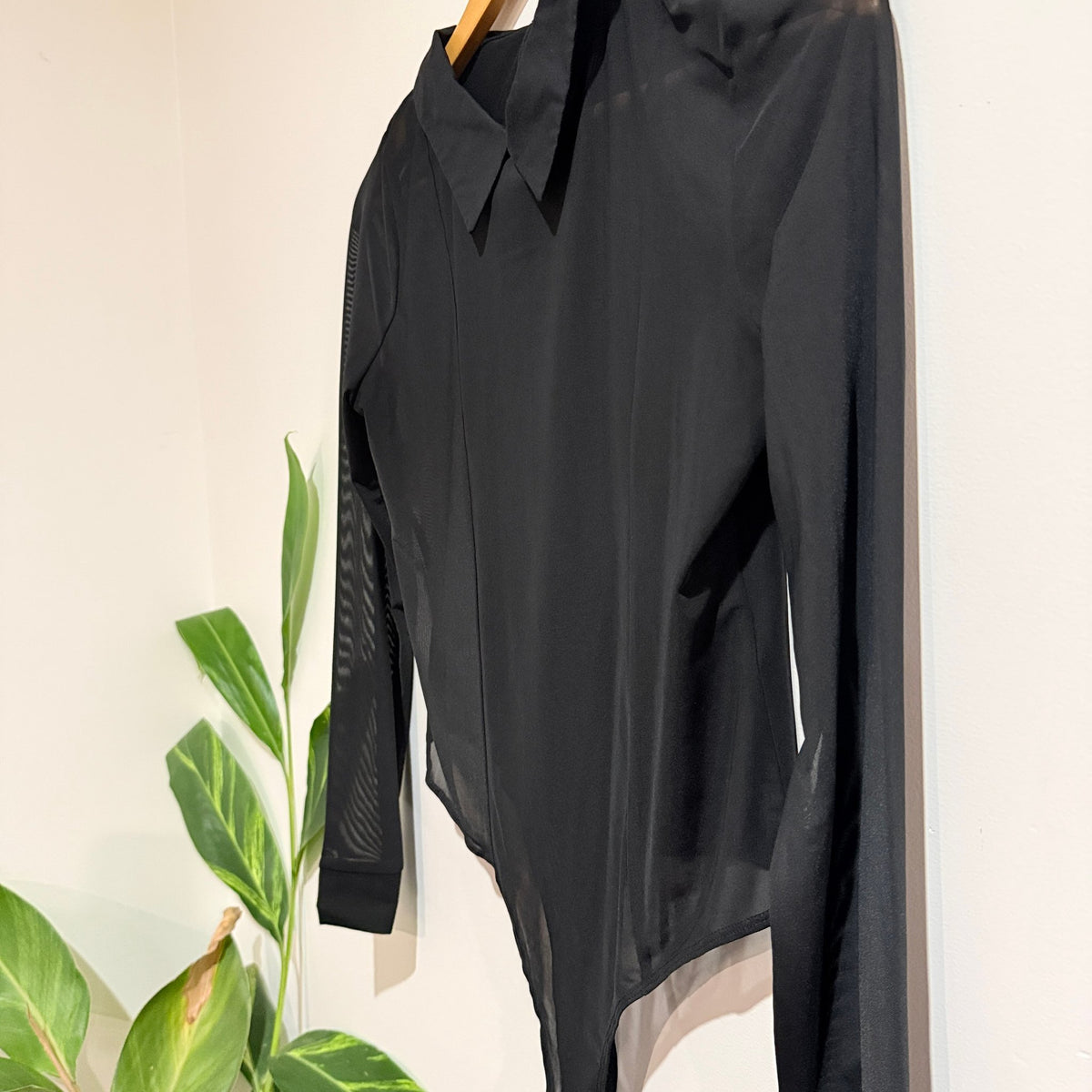 ASOS Design Black Sheer Mesh Collared Bodysuit Size UK 12