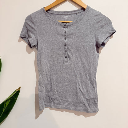Uniqlo Grey Marl Ribbed Henley Tee Size S