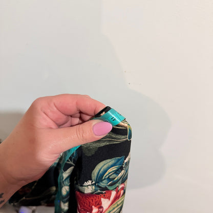 Zara Basic Black Waratah Floral Pencil Skirt Size M