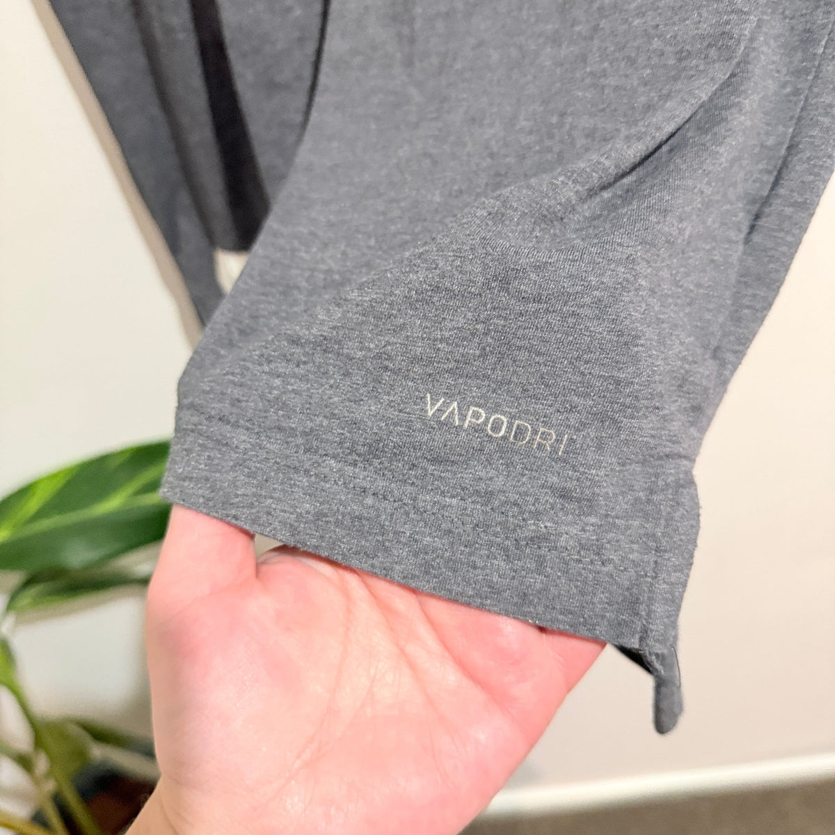 Canterbury Charcoal Vapodri Training Tee Size S