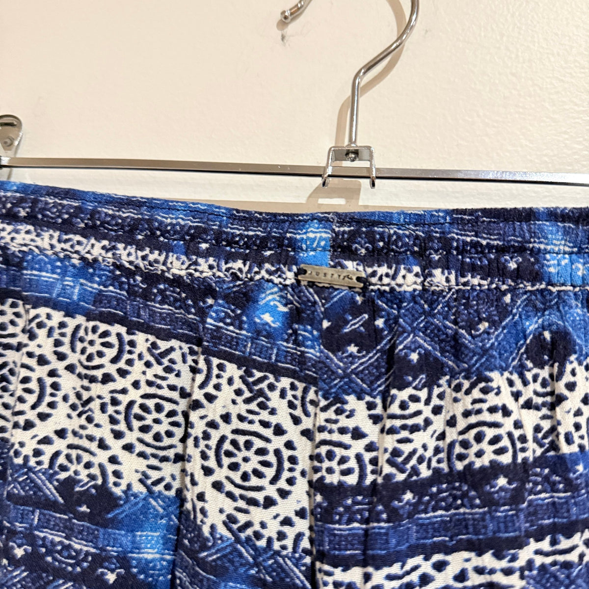 Rusty Blue Tile Print Tassel Tie Shorts Size 8