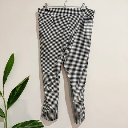 Spirit Black & White Gingham Pull On Pants Size 12