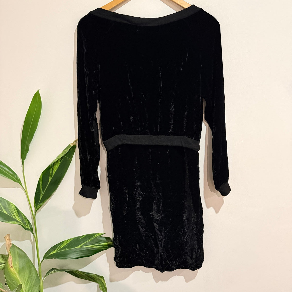Kate Sylvester Black Silk Blend Velvet Long Sleeve Dress Size S