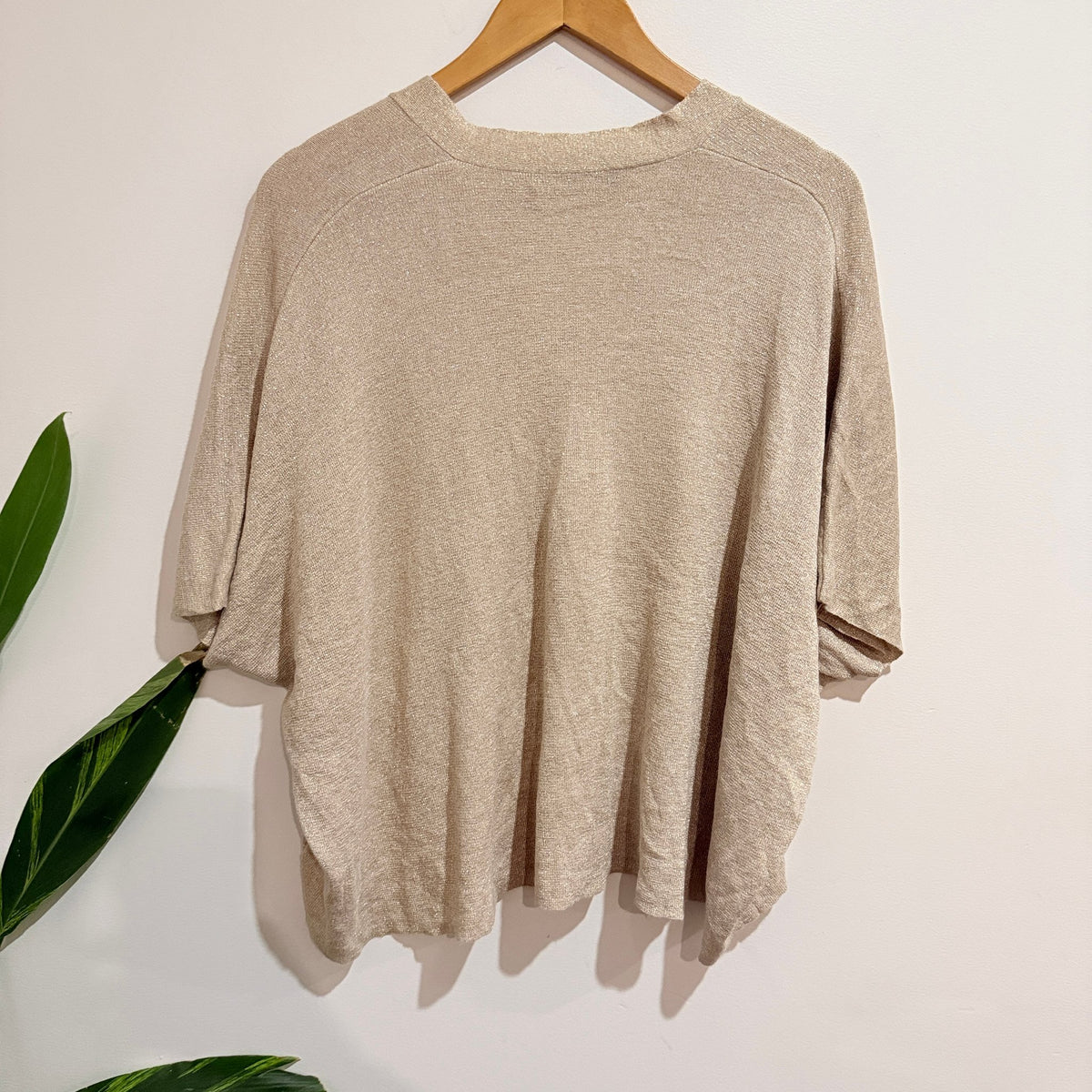 Decjuba Gold Metallic Knit Batwing V-Neck Top Size S