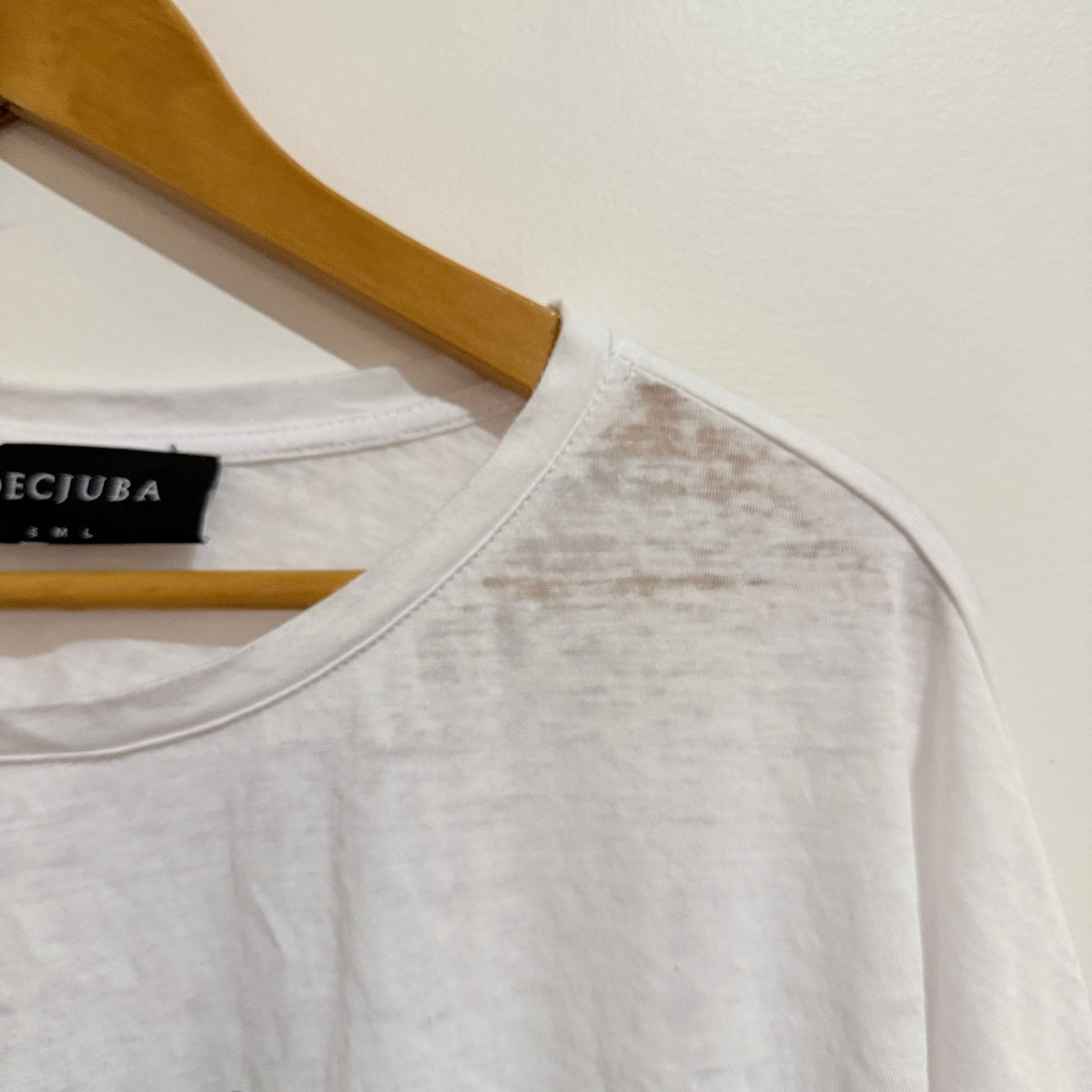 Decjuba White Santa Fe Graphic Tee One Size