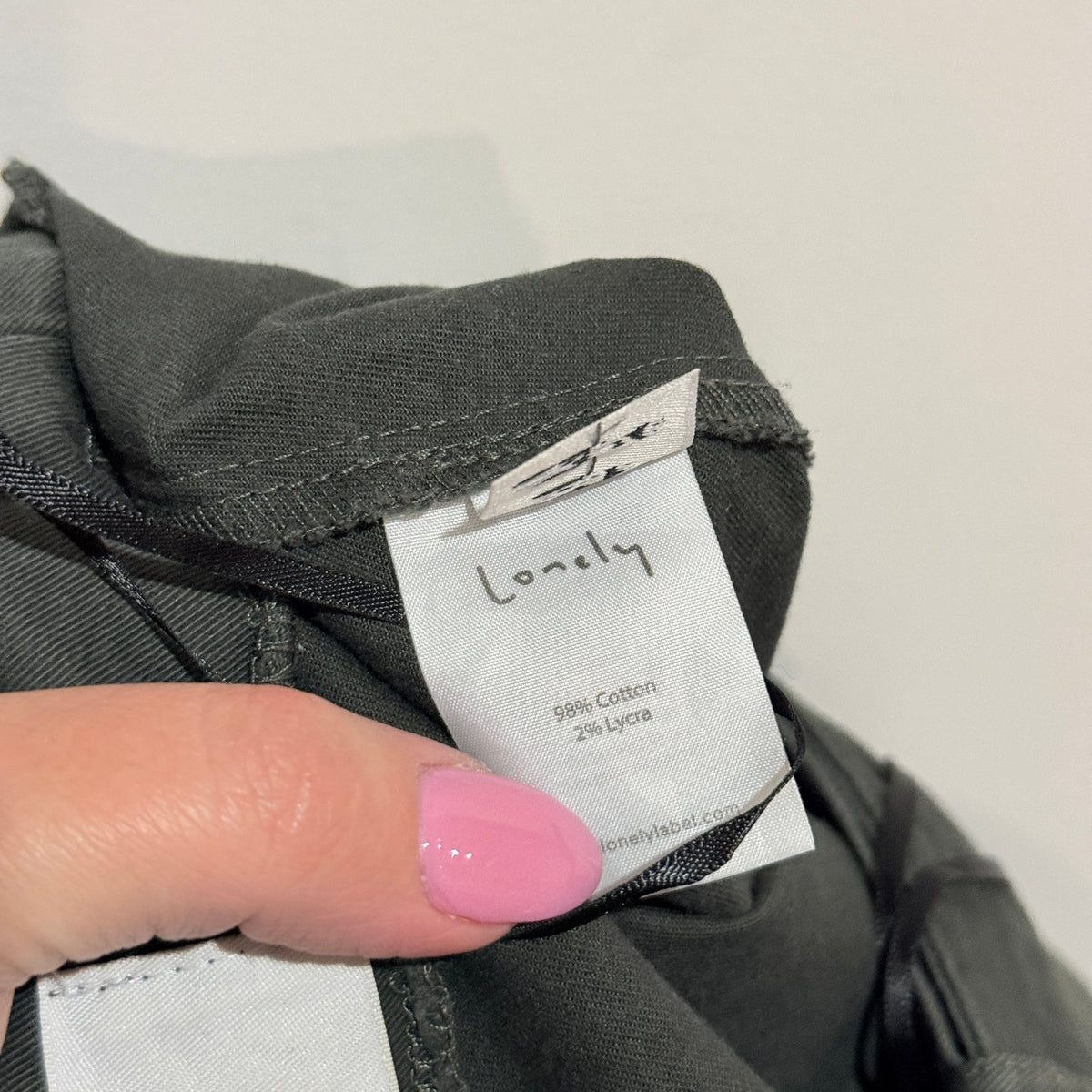 Lonely Label Charcoal Belted Straight Leg Pants Size 6