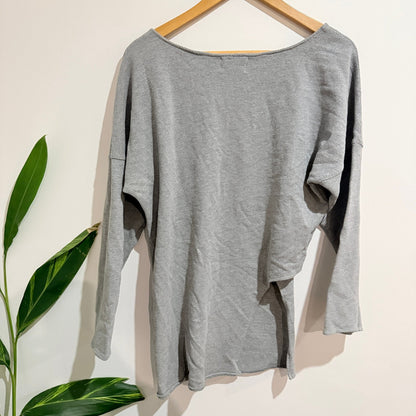 Zyana & Zion (NZ) Grey Textured Assymetrixal Batwing Top - One Size