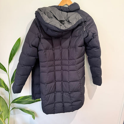 Macpac Navy Hooded Down Puffer Coat Size 14 (needs new zip)