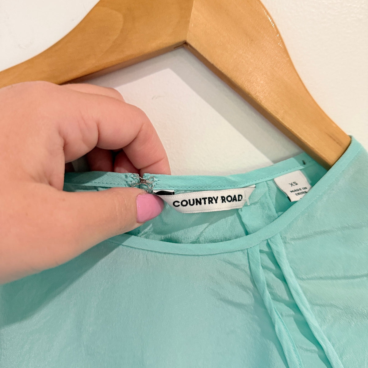 Country Road Aqua Silk Short Sleeve Top Size XS