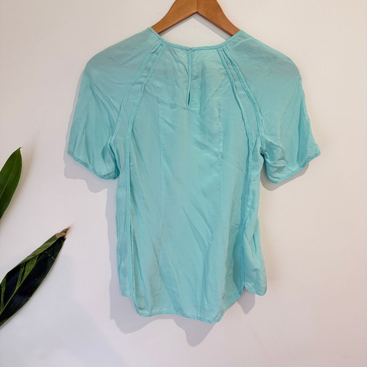 Country Road Aqua Silk Short Sleeve Top Size XS