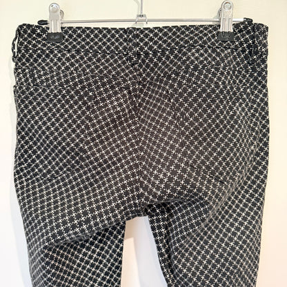 Marcs Black & White Cross Print Skinny Pants Size 26 | Waist 76cm