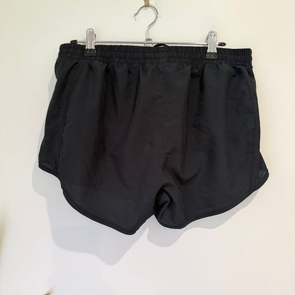Under Armour HeatGear Black Running Shorts Size L