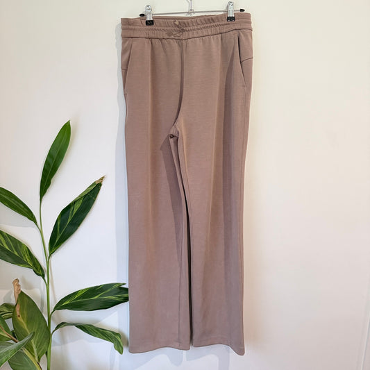 Lululemon Softstreme Wide Leg Pants Size 8