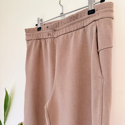 Lululemon Softstreme Wide Leg Pants Size 8