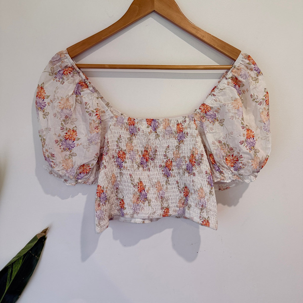 Ivy + Jack Floral Shirred Puff Sleeve Crop Top Size 10
